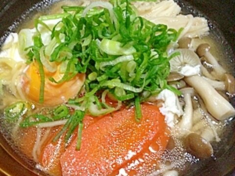 白ダシとウェイパーで作る！簡単煮込みラーメン